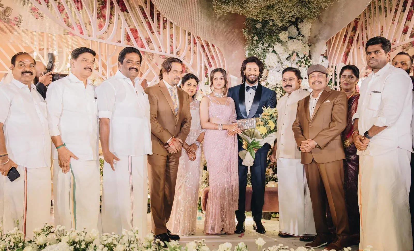 Aishwarya Arjun Umapathy Wedding Reception Photos